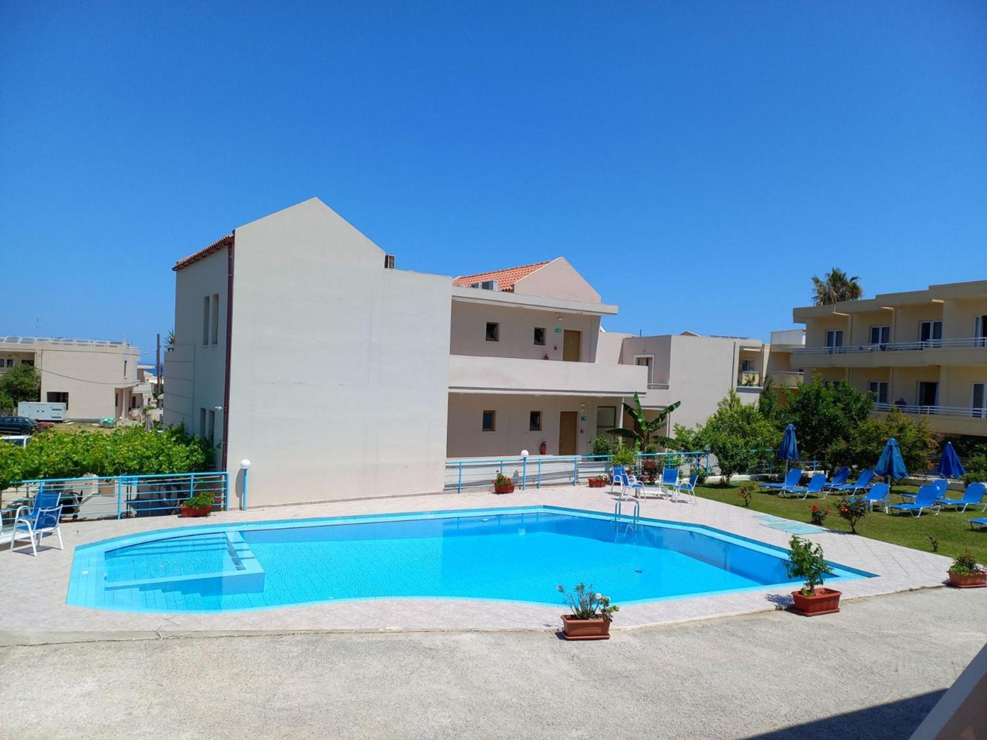 Litinas Apartments With Pool Aγία Μαρίνα Εξωτερικό φωτογραφία