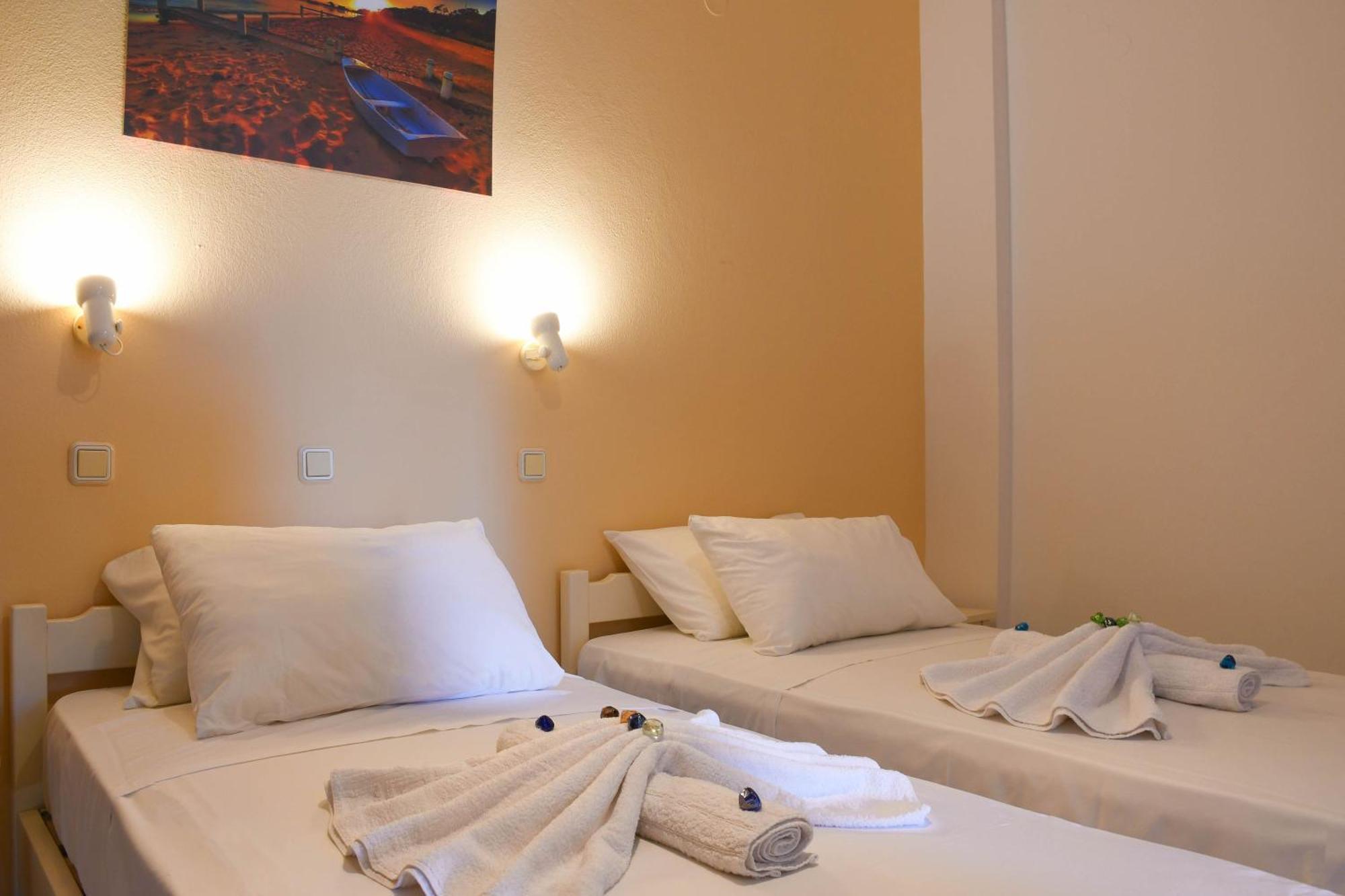 Litinas Apartments With Pool Aγία Μαρίνα Εξωτερικό φωτογραφία