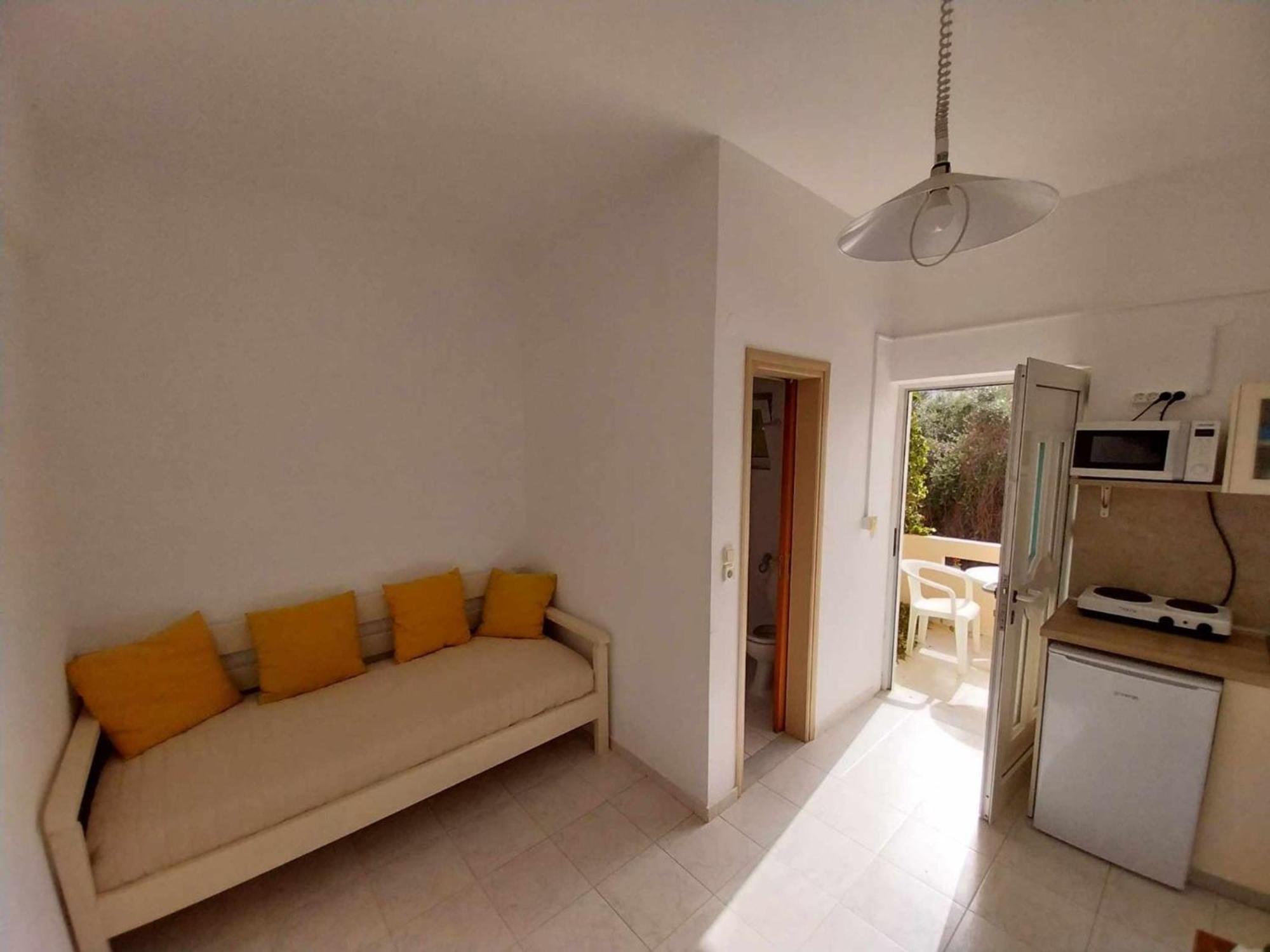 Litinas Apartments With Pool Aγία Μαρίνα Εξωτερικό φωτογραφία