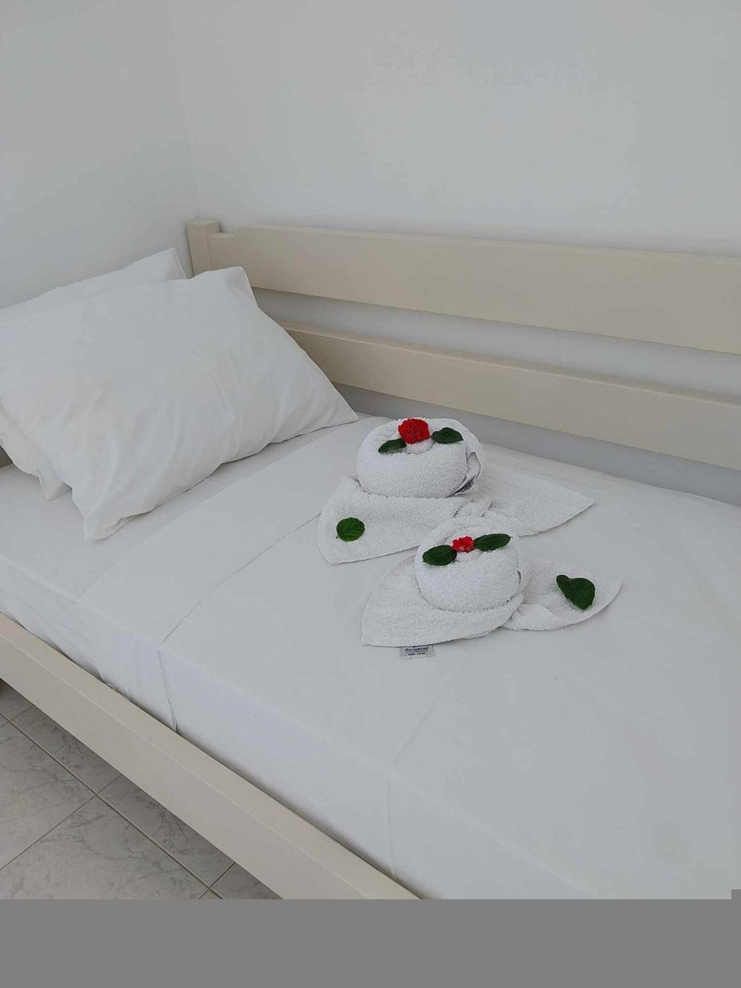Litinas Apartments With Pool Aγία Μαρίνα Εξωτερικό φωτογραφία