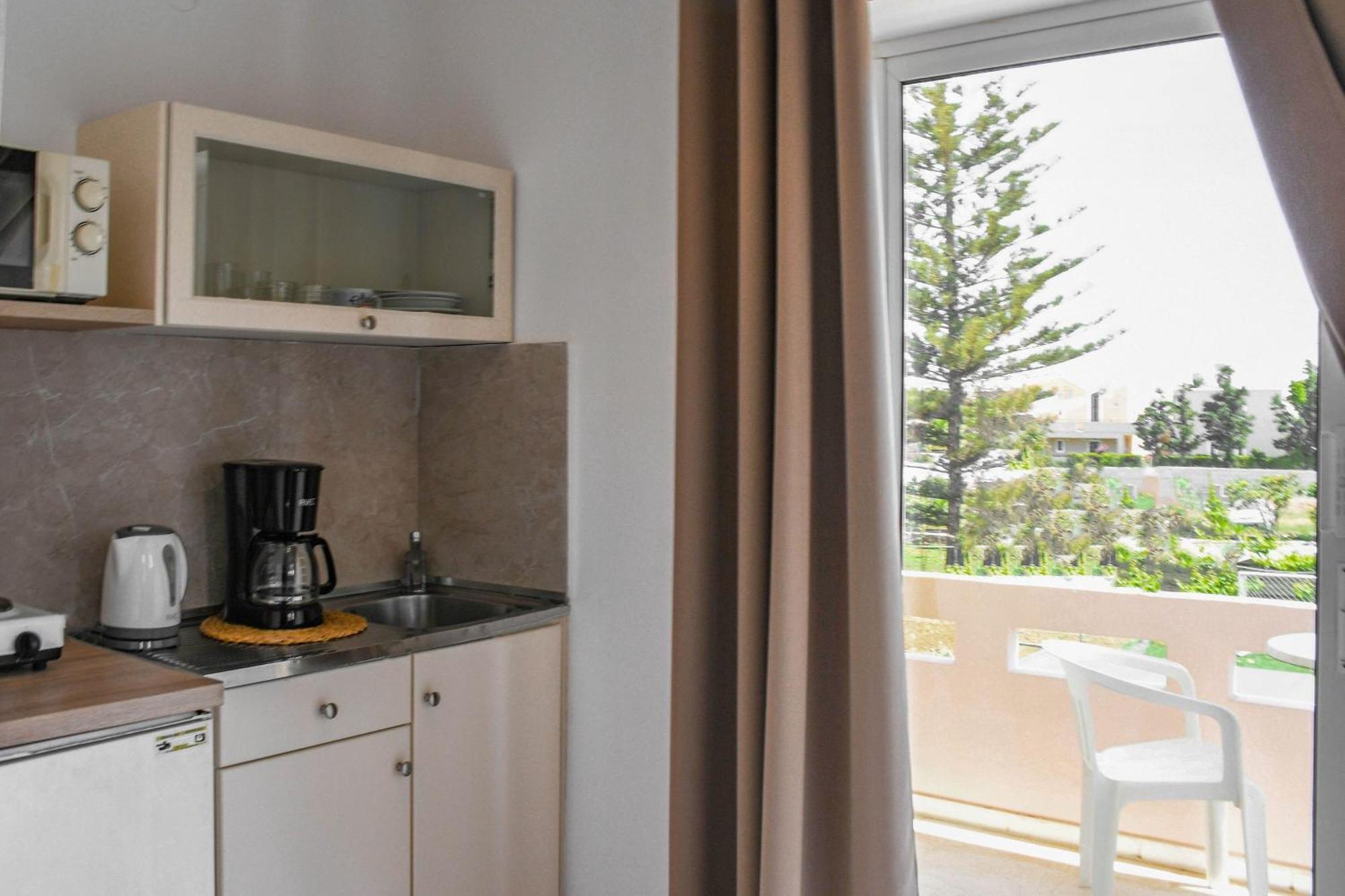Litinas Apartments With Pool Aγία Μαρίνα Εξωτερικό φωτογραφία