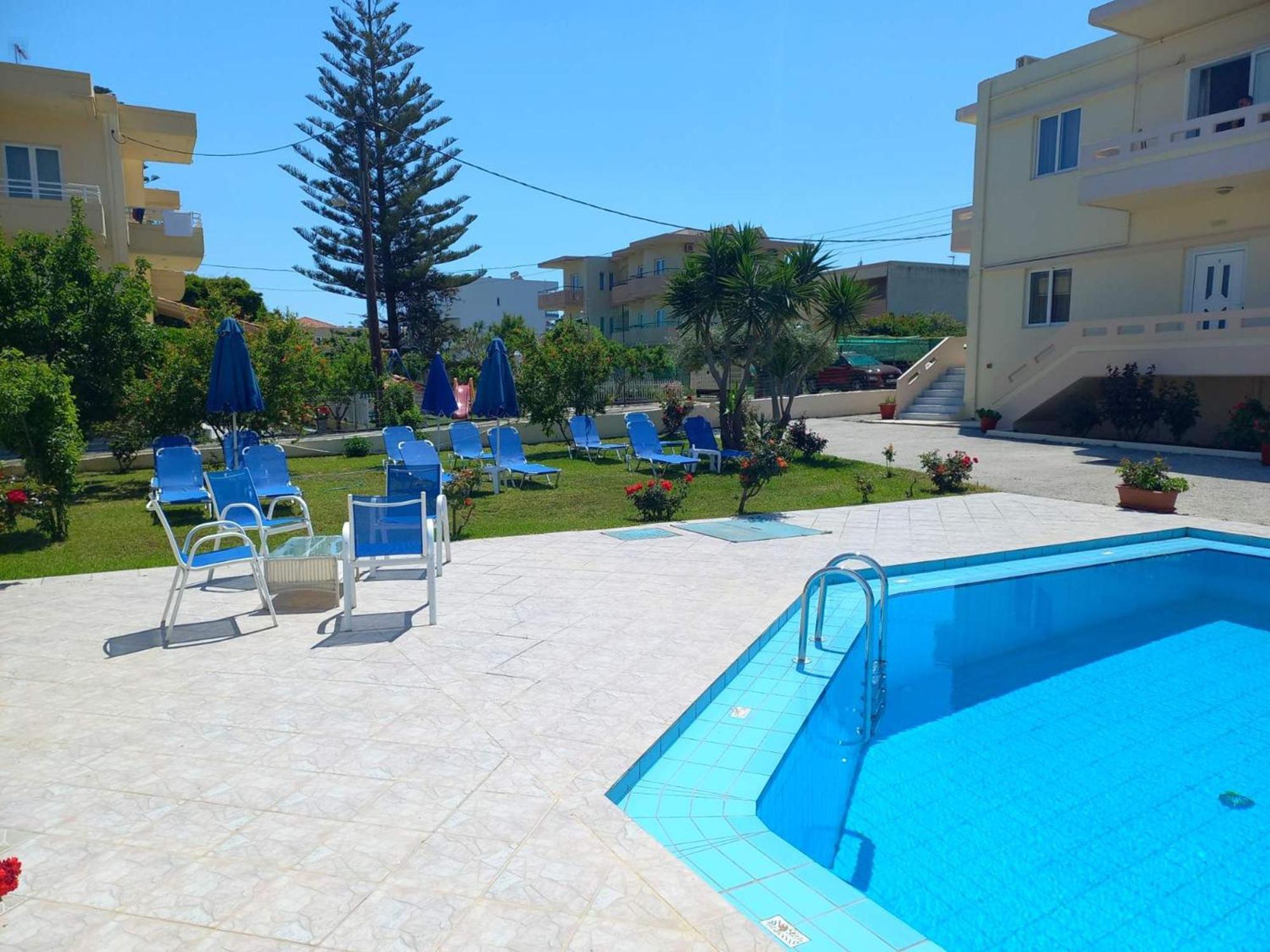 Litinas Apartments With Pool Aγία Μαρίνα Εξωτερικό φωτογραφία