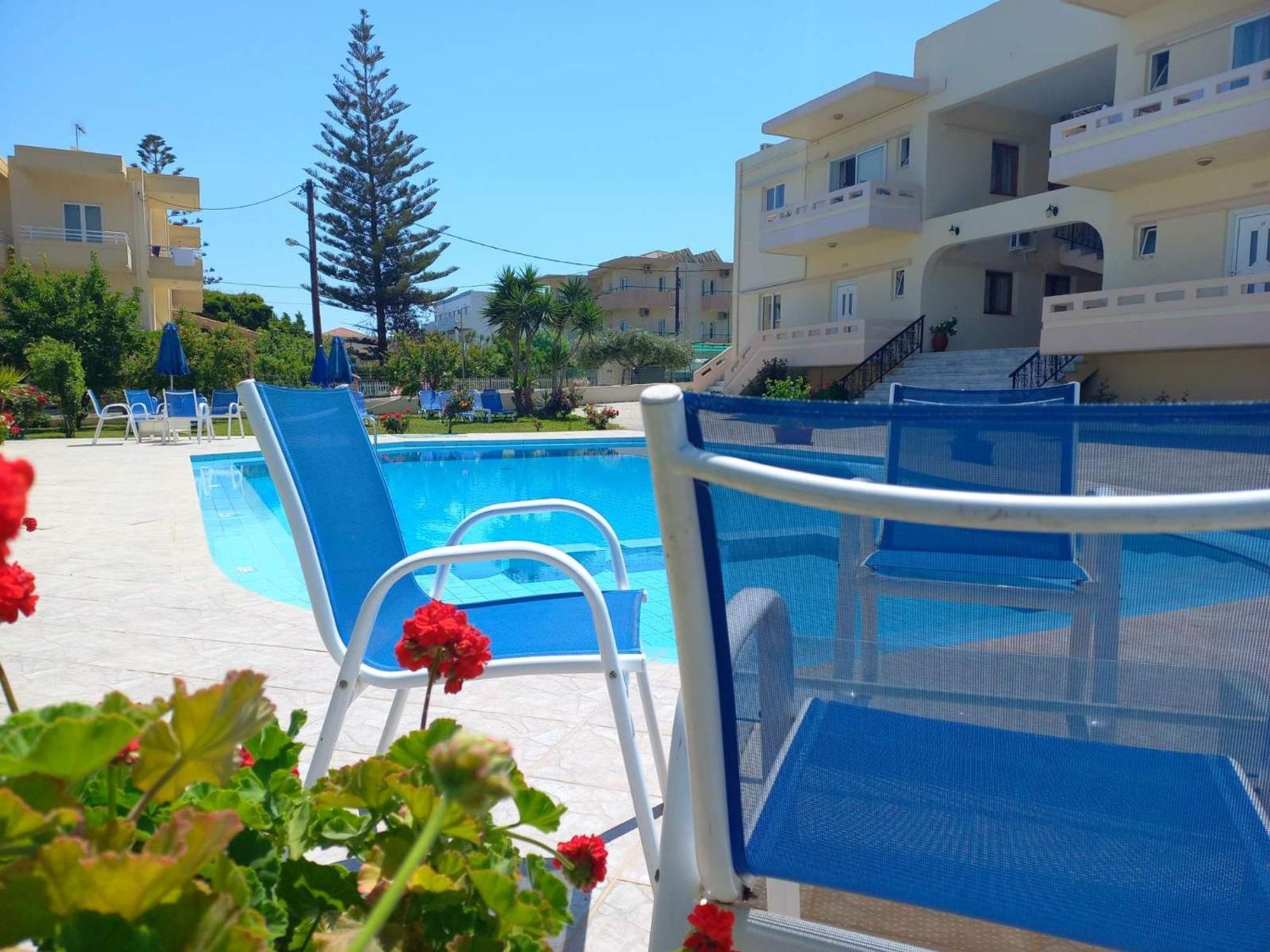 Litinas Apartments With Pool Aγία Μαρίνα Εξωτερικό φωτογραφία